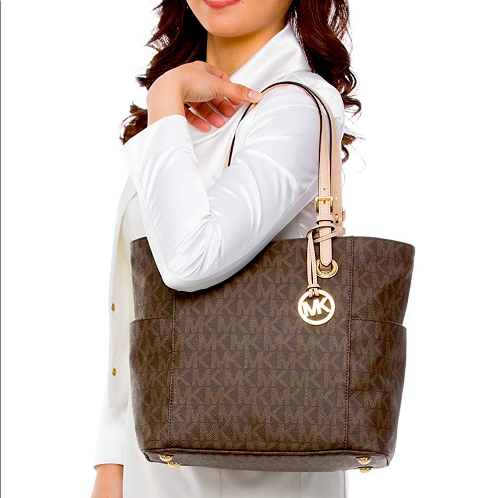 Michael Kors Jet Set Leather Handbag